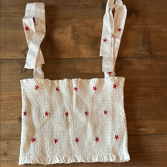 Pink Lily White Crop Top with Red Stars - Picture 1 of 2